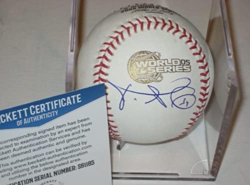 FREDDY GARCIA (Sox) Aláírt Hivatalos 2005-ös WORLD SERIES Baseball w/ Beckett COA - Dedikált Baseball
