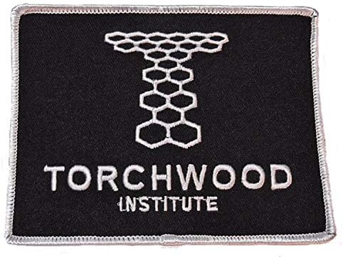 DW Torchwood Intézet 4 1/4 Wide Fekete-Fehér Hímzett Javítás
