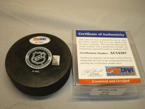 Brett Hull Alá a Detroit Red Wings Jégkorong Dedikált PSA/DNS-COA-1F - Dedikált NHL Korong