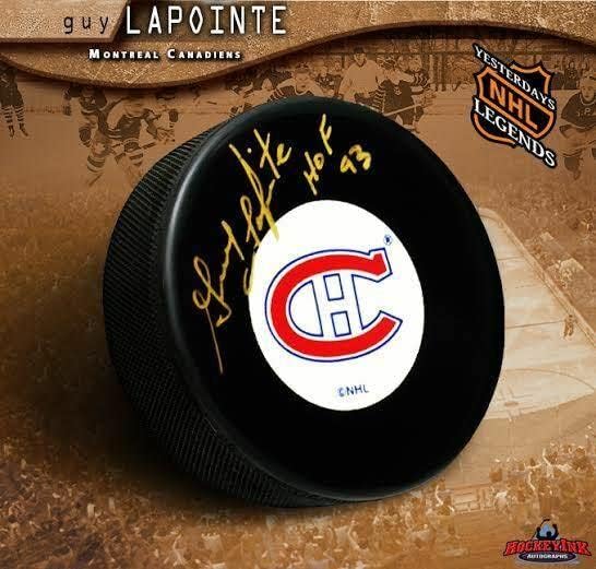 A FICKÓ LAPOINTE Aláírt & Írva Montreal Canadiens Puck - Dedikált NHL Korong